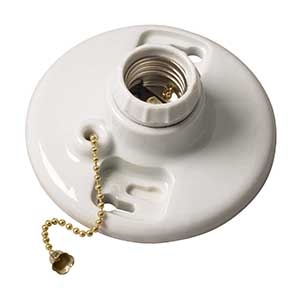 Porcelain Lamp Holder with Pull Chain